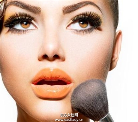 超强腮紅画法打造精致小脸