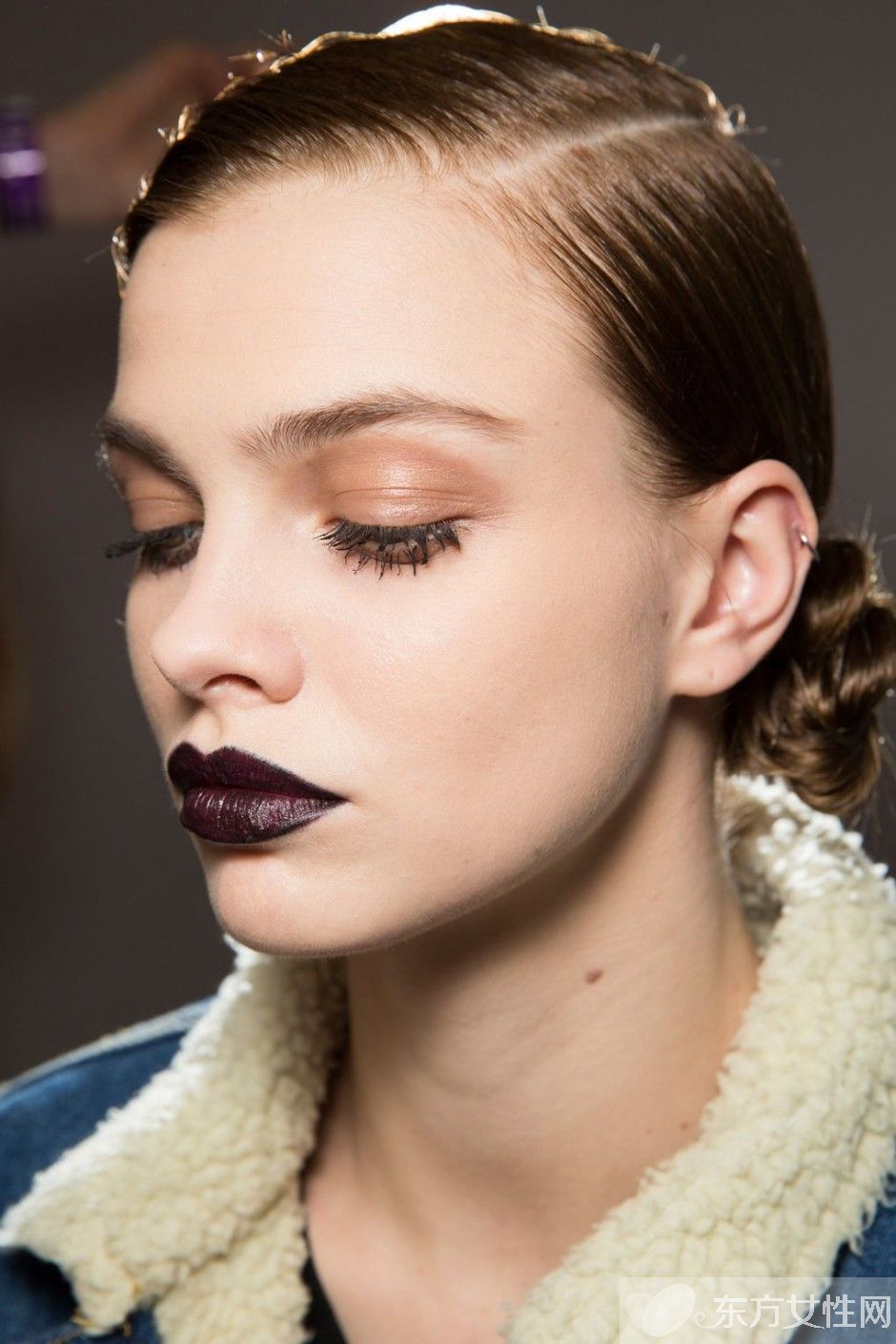 今冬必备的姨妈色唇膏 看看到底哪家强