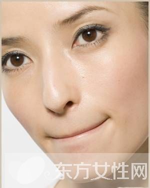 唇妆怎么画 初学者必备的7个画唇妆步骤