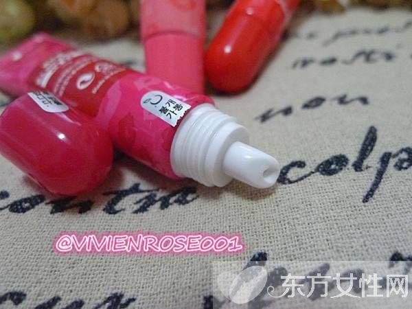 Berrisom撕拉式染色唇彩 自然持久逛街约会的首选