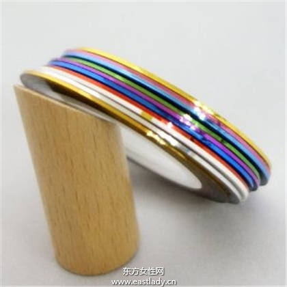 美甲教程之超炫金属美甲设计