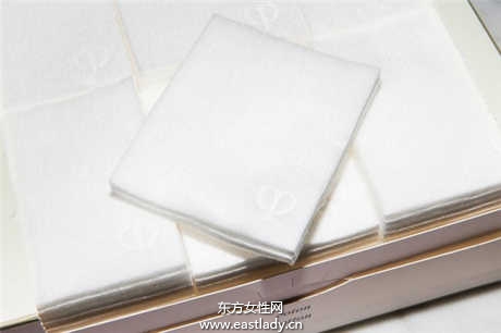 缺一不可 化妆新手必备的10件彩妆单品