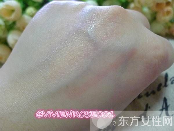 Berrisom撕拉式染色唇彩 自然持久逛街约会的首选