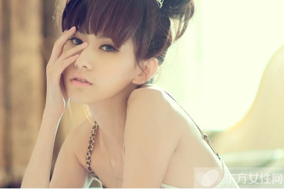 粉底膏哪个牌子好 达人教你如何正确使用粉底膏