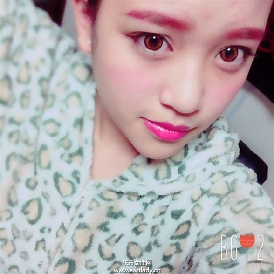 红色搭配大地色下季化妆重点 日本钮流行的秋天妆容抢先看