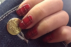 换季想时髦 那就赶紧来一款 格子甲 吧