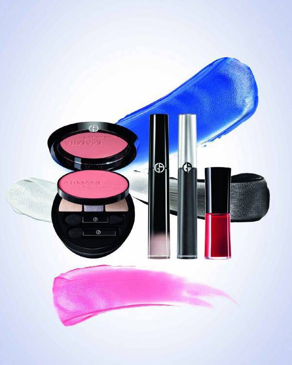 2016阿玛尼春夏妆容的那一抹 红