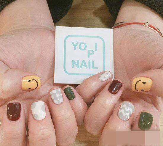 短指甲美甲图片推荐图 时下最流行的美甲样式