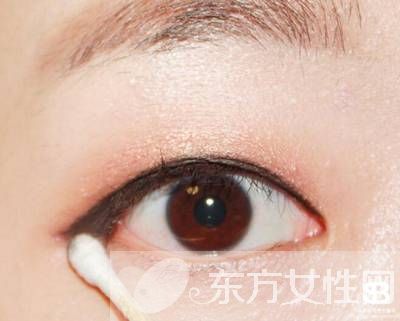 看鬼怪女主金高银眼妆 单眼皮就该这样画