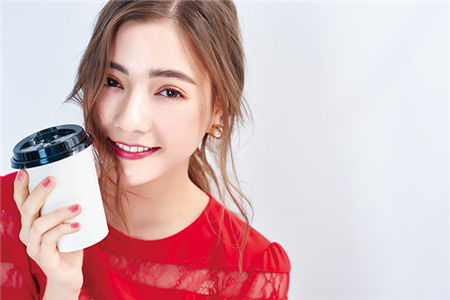 拍照+打扮技巧 让自己轻松变美