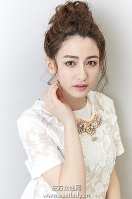 眼妆新画法营造透明感砂糖光泽眼眸