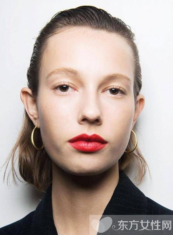2016秋季彩妆趋势预告 跟着这样画准没错