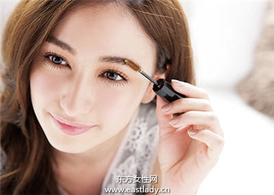 看女星们的睡醒妆 素颜也很美