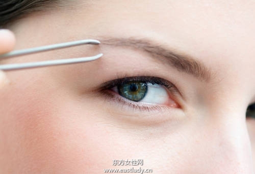 眉型竟可以改变脸型 简单眉型设计画出小脸效果