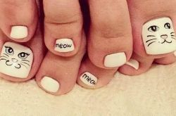 超人气脚部美甲图案 听说夏天跟凉鞋更配哦