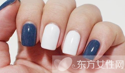 时尚的晕染美甲自然少不了宝蓝色