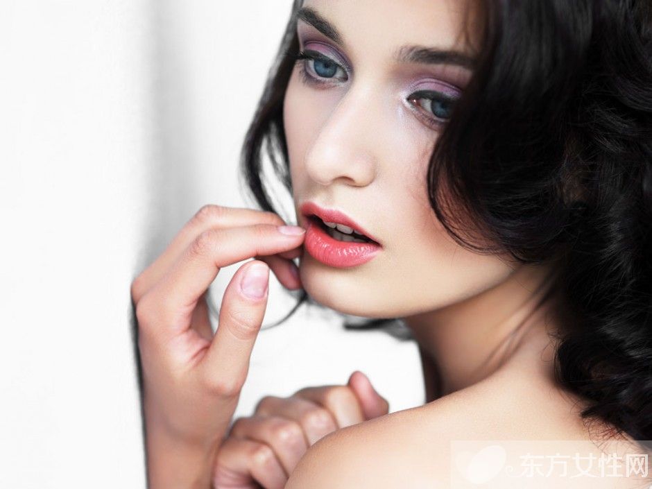 眼线笔怎么画 最受欢迎的十款眼线笔牌子推荐