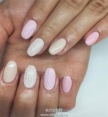 指甲+搭配毛衣 今冬最夯的 针织毛衣 指彩