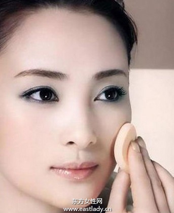 简单迅速的补妆技巧