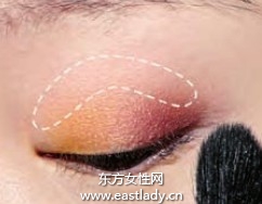 冬季眼影配色让寒冷冬季增加一丝暖意