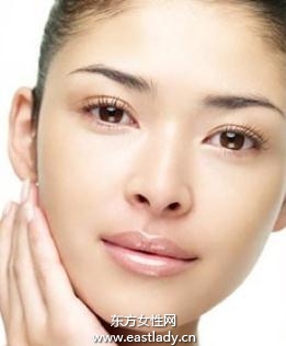 化妆技巧之如何选择与自己肤色合适的粉底色