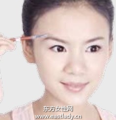 日式眉毛的画法 精致时尚且不失优雅