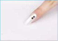 纯净珠光美甲教程整体非常简洁