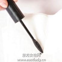 睫毛膏怎么刷塑造扇形睫毛