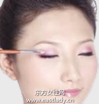 七夕情人节如何画出甜美约会眼妆