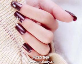 美甲教程之打造华贵水钻美甲