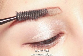 基础修剪眉毛技巧