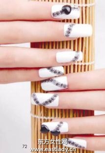 美甲教程之打造古典蕾丝美甲