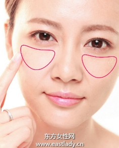 肌肤遮瑕法解决干燥与细纹