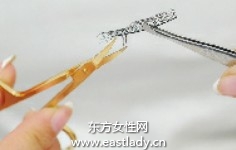 假睫毛怎么贴才好看