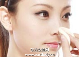 隐藏粗毛孔之鼻部毛孔隐形底妆