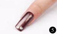 美甲教程之打造华贵水钻美甲