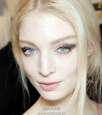 不可忽视的眼部卸妆