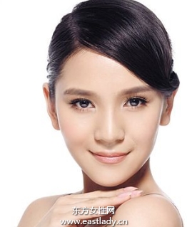 只需几分钟画出清新美白妆