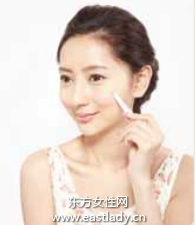 神奇彩妆巧遮斑 创造完美肤质