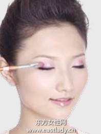 七夕情人节如何画出甜美约会眼妆