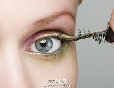 睫毛修饰有技巧