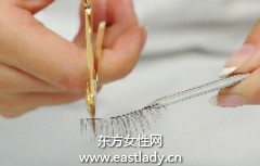 假睫毛怎么贴才好看