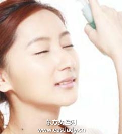 化妆教程之如何正确使用固体粉底