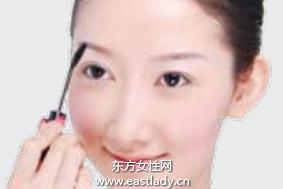 用染眉膏轻松染眉DIY