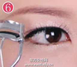 无敌闪亮眼妆的画法