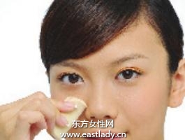 化妆技巧之粉饼的使用秘籍