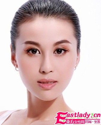 三步骤打造青春活力腮红画法