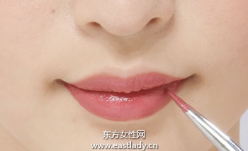 不同唇形轮廓修饰各不同