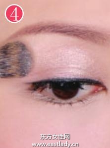 无敌闪亮眼妆的画法