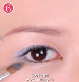 青春活力妆画法让青春的气息扑面而来